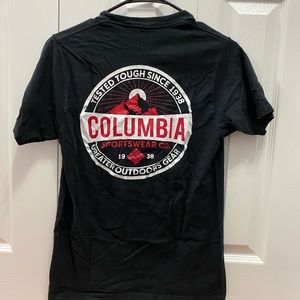Columbia Women T-Shirt Men Small